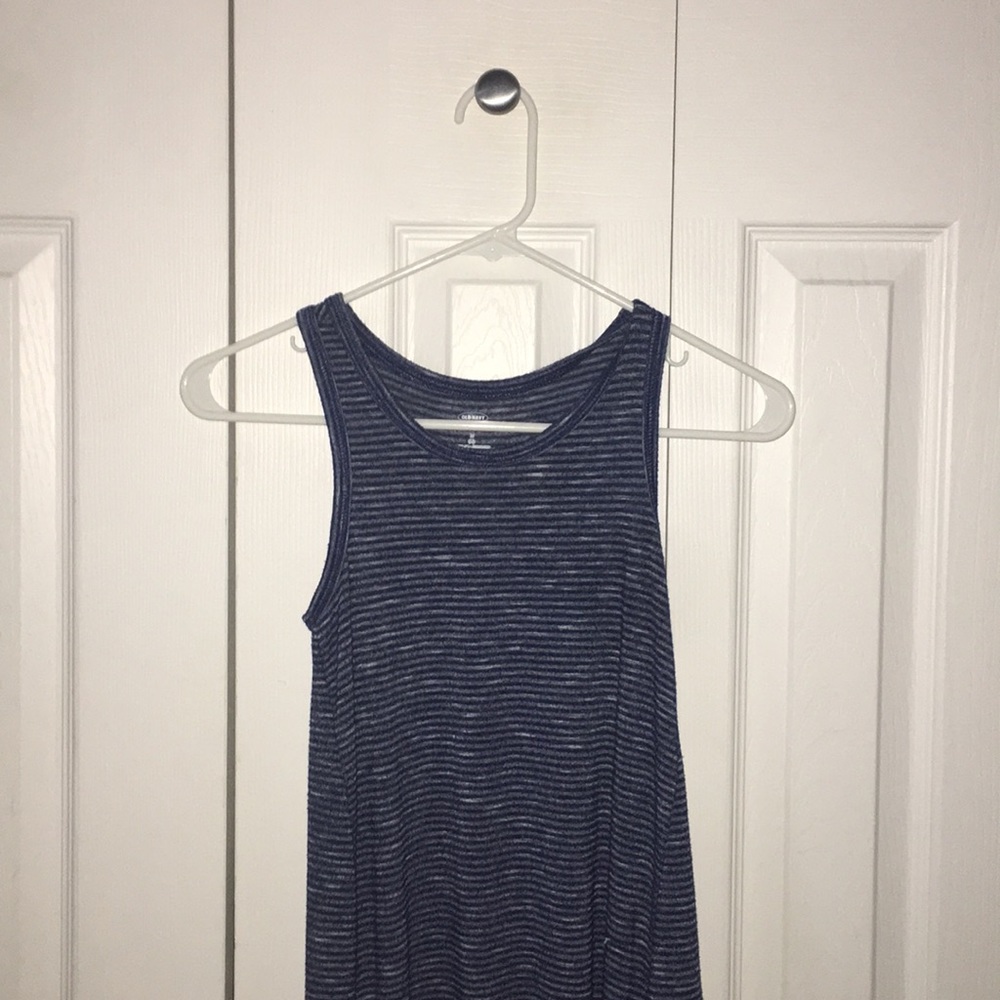 Old Navy navy colored tank top